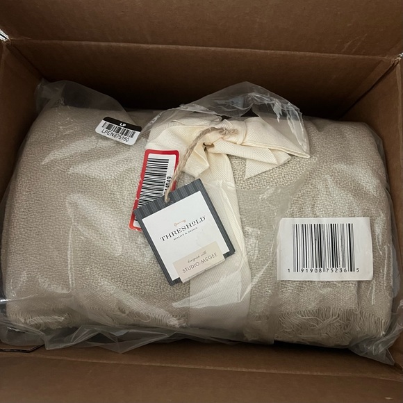 Full/Queen 100% Cotton Bed Blanket Light Beige - Threshold designed with Studio - Picture 5 of 5